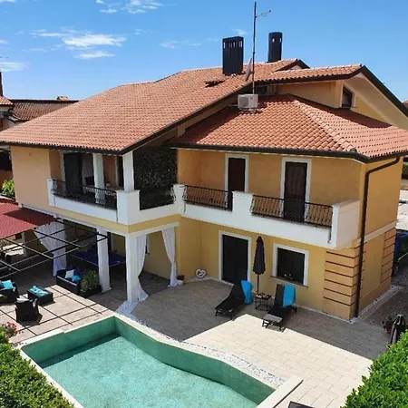 Alenka - One Bedroom *